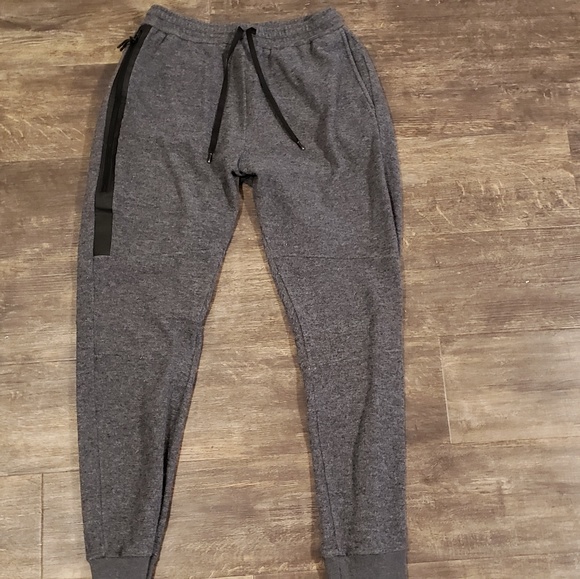 nike tech fleece wool